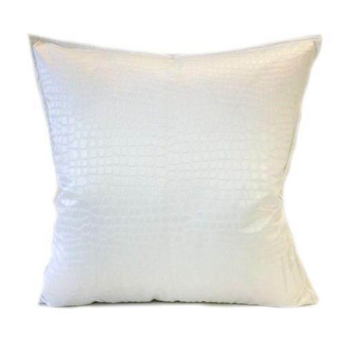 AMAZON WHITE PILLOW - LE PILLOW COUTURE